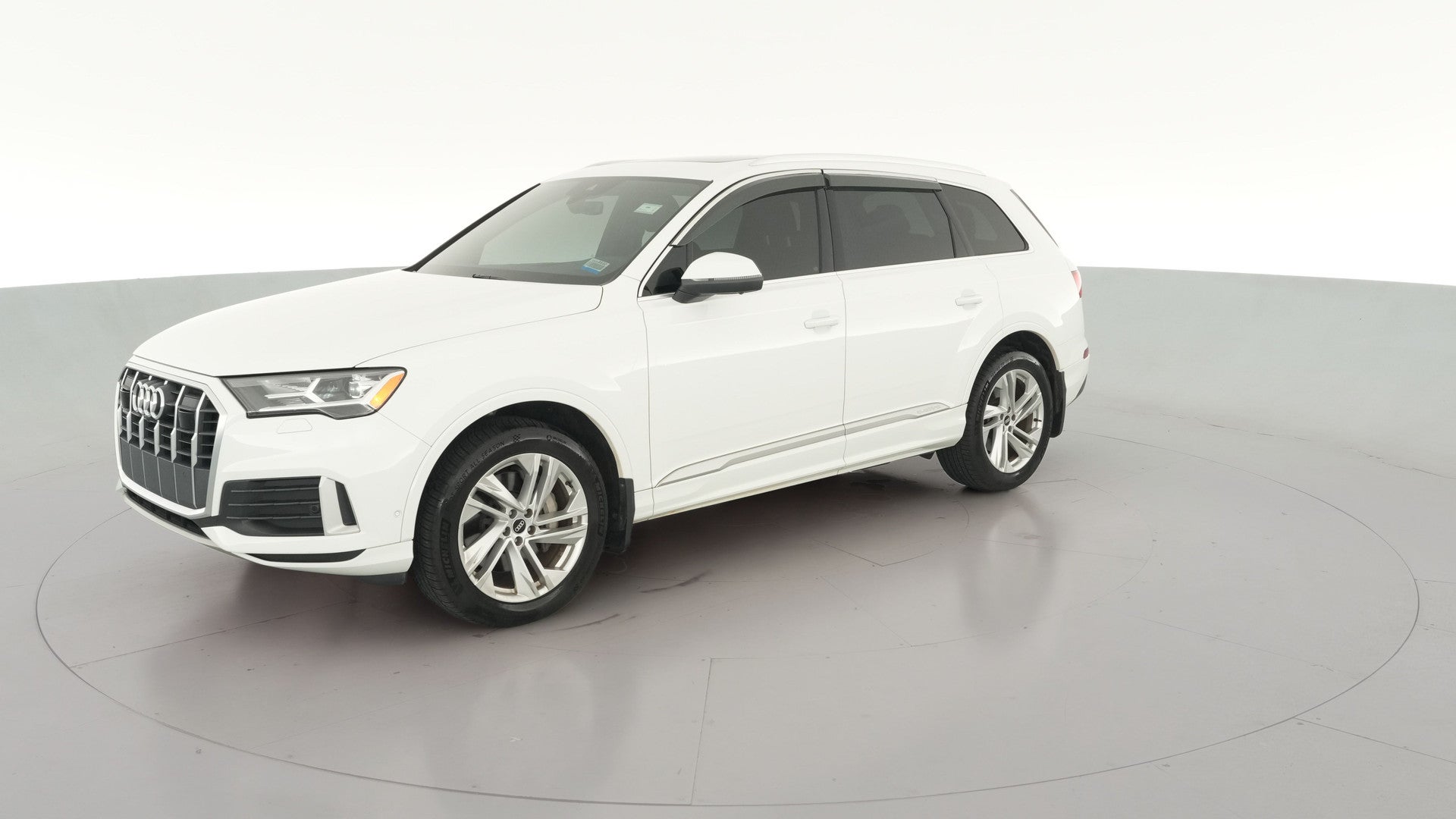 2021 Audi Q7 vehicle photo