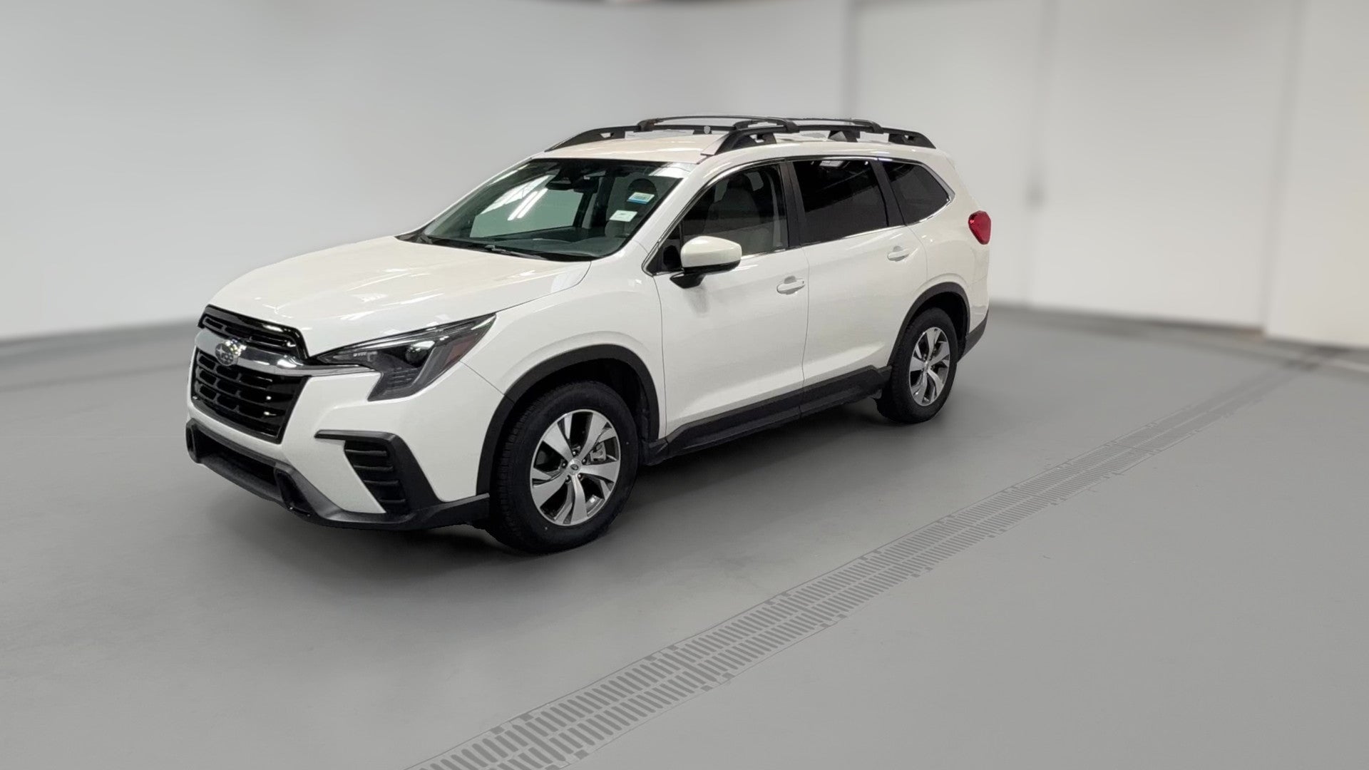 2025 Subaru Ascent vehicle photo