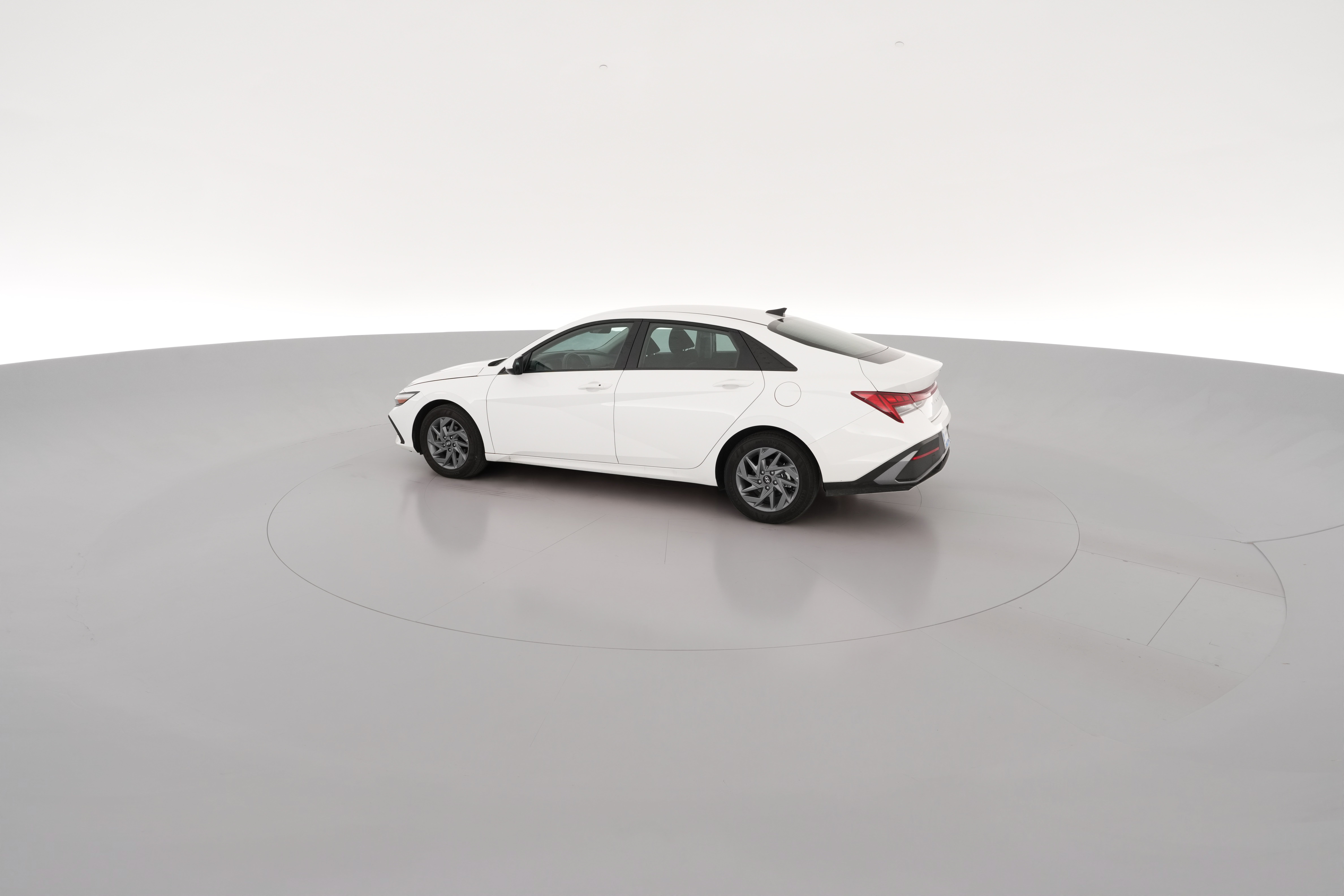 2026 Hyundai Elantra Blue - Photo 24