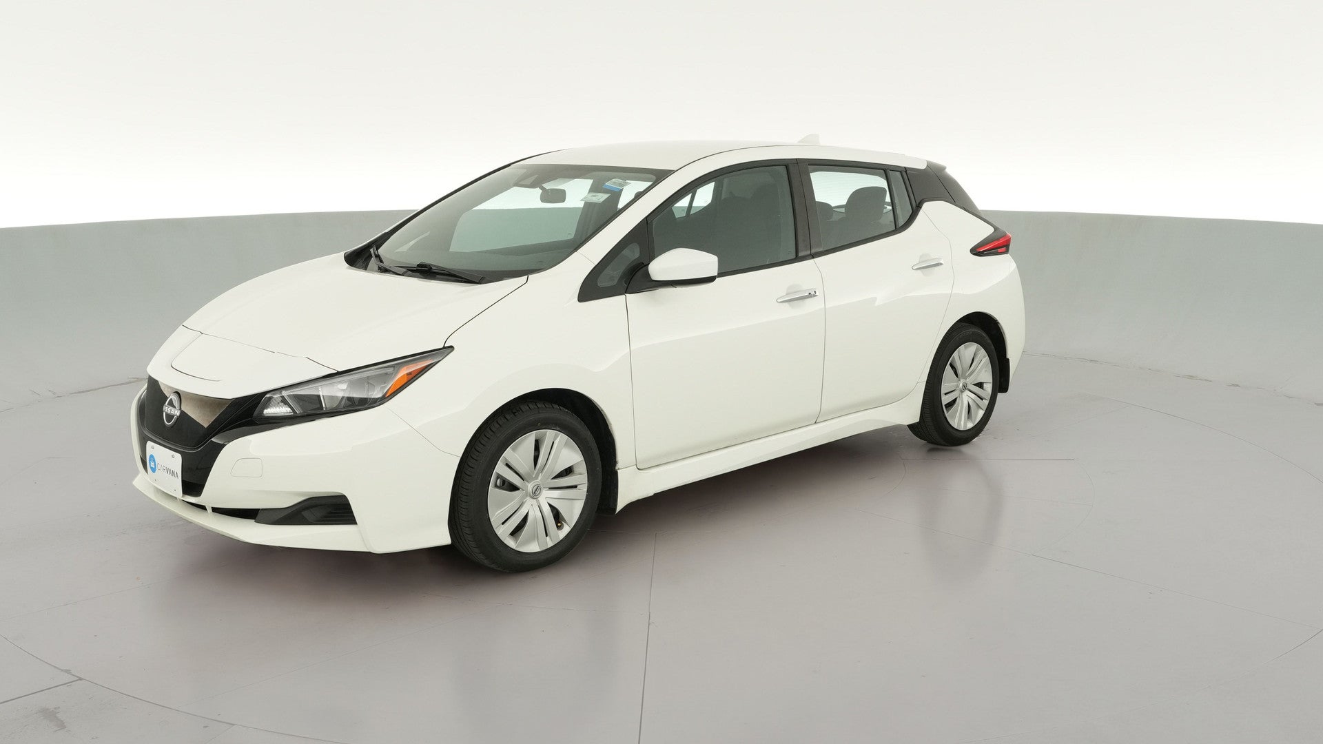 2025 Nissan LEAF vehicle photo
