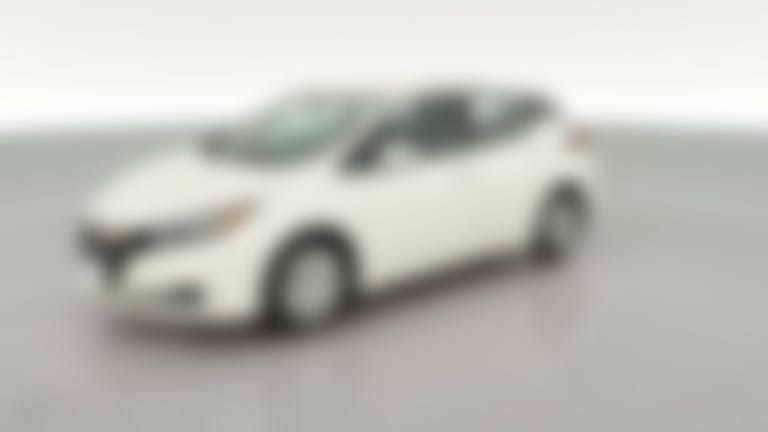 2025 Nissan LEAF vehicle photo