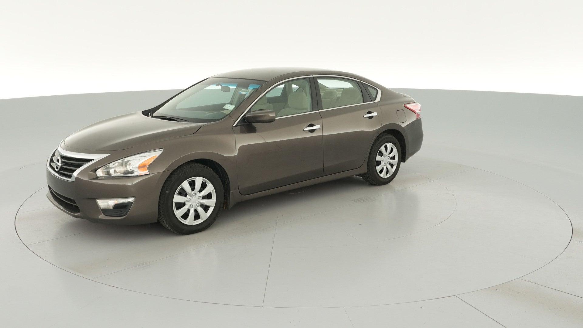 2013 Nissan Altima vehicle photo