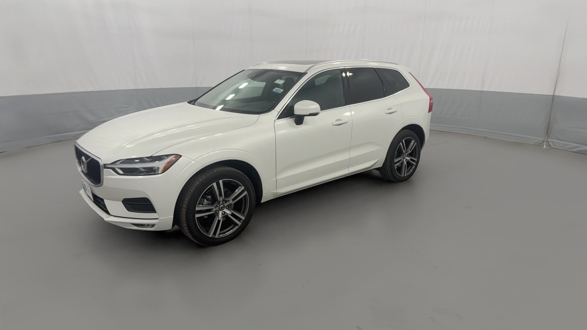 2021 Volvo XC60 vehicle photo
