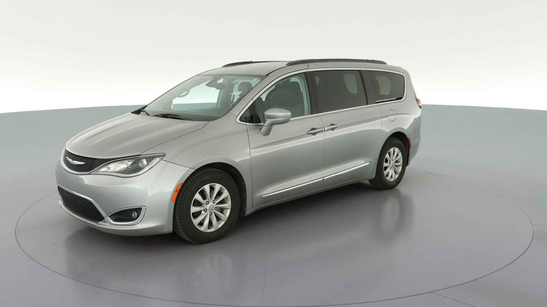 2017 Chrysler Pacifica vehicle photo