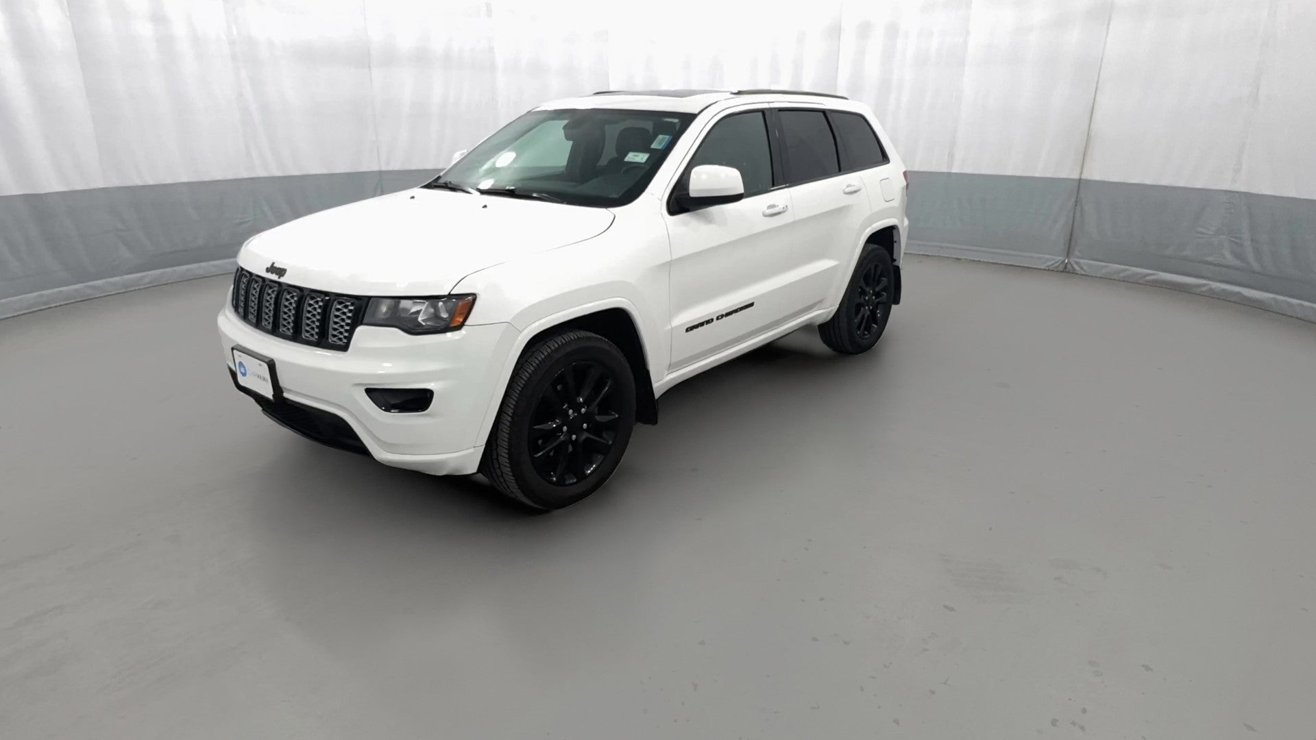 2020 Jeep Grand Cherokee vehicle photo