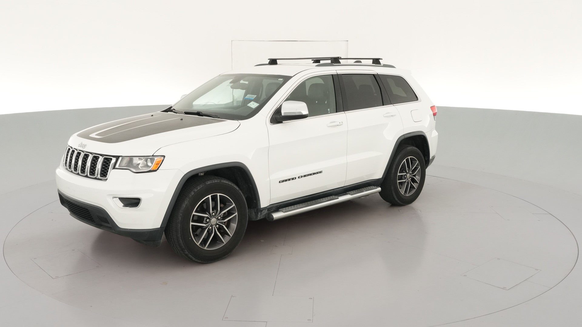 2018 Jeep Grand Cherokee vehicle photo
