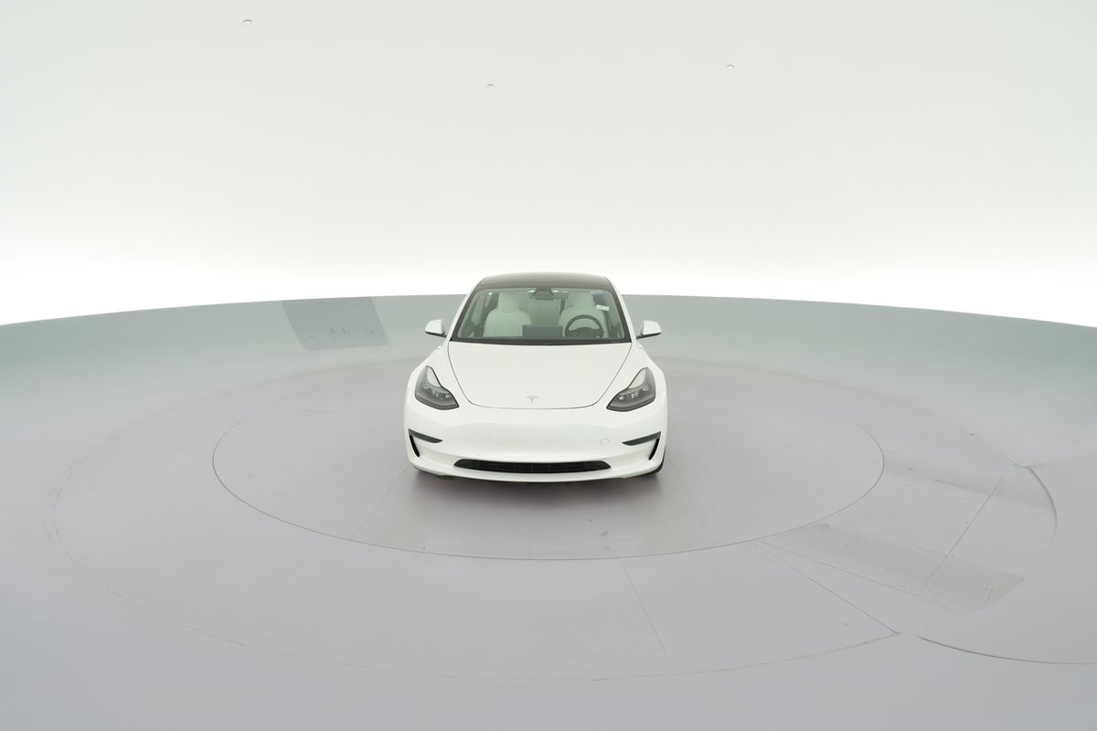 2021 Tesla Model 3 Standard Range Plus in Pearl White — 360° view 1
