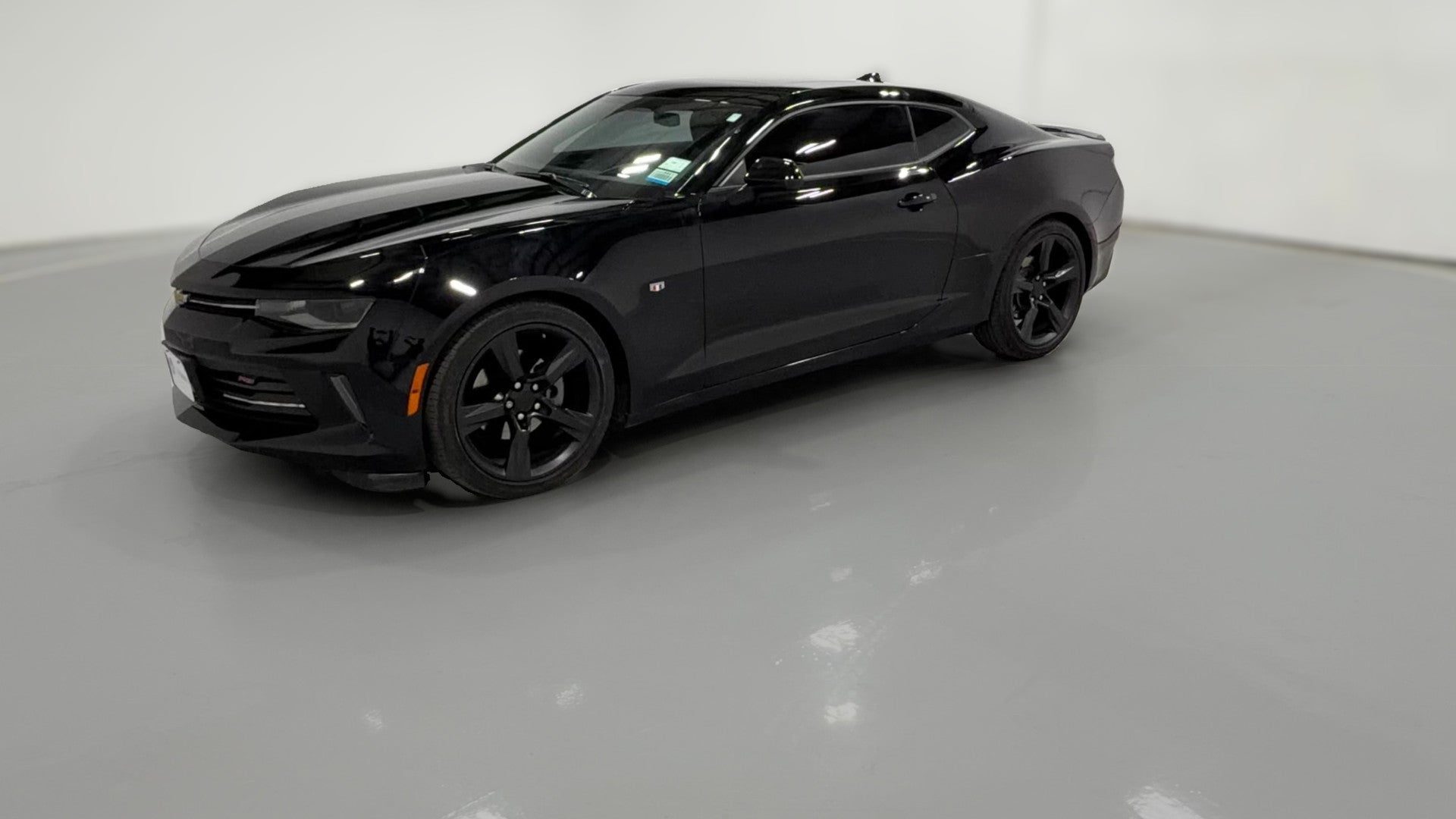 2017 Chevrolet Camaro vehicle photo