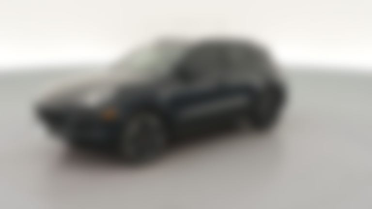2023 Porsche Cayenne vehicle photo