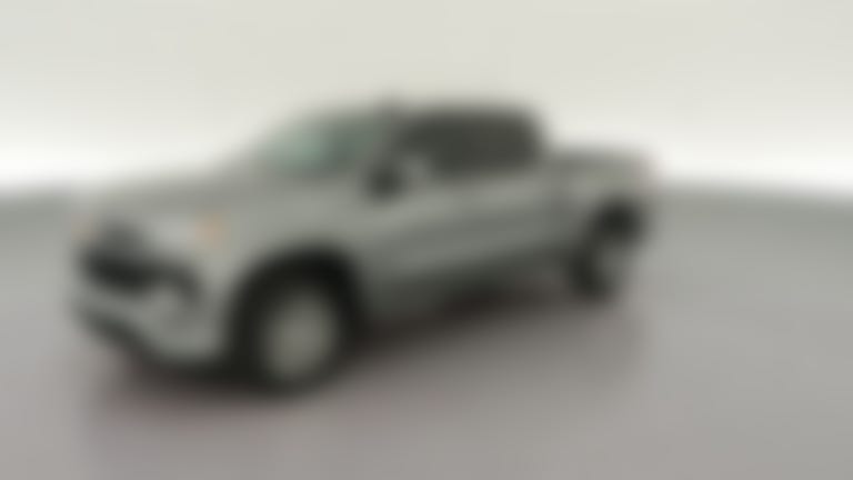 2024 Chevrolet Silverado 1500 Crew Cab vehicle photo