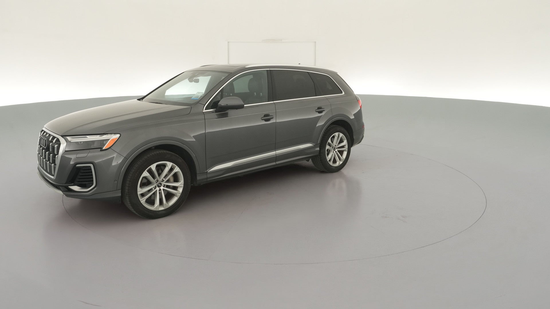 2025 Audi Q7 vehicle photo