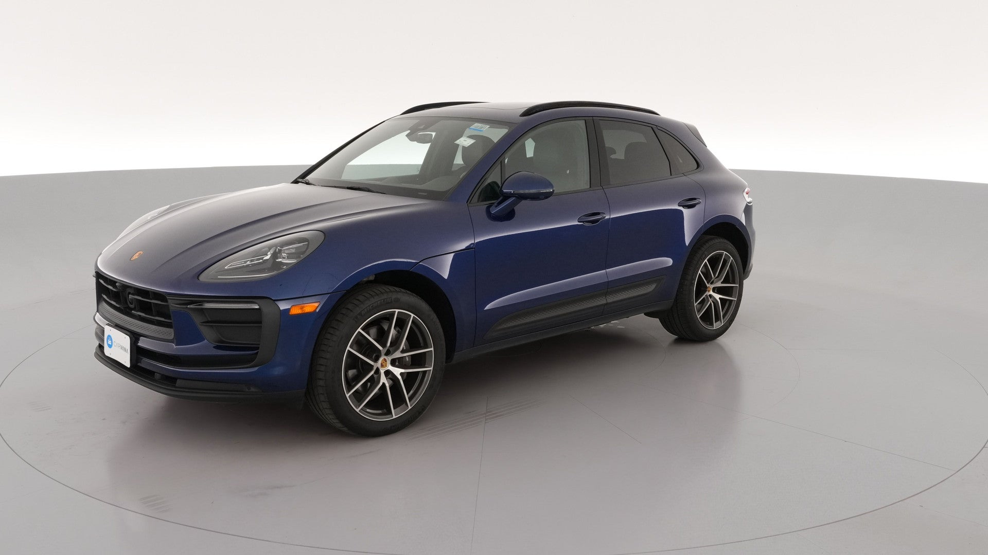2024 Porsche Macan vehicle photo