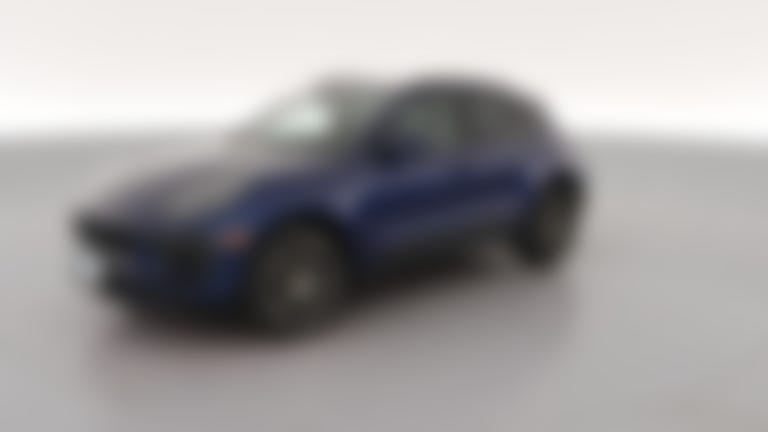 2024 Porsche Macan vehicle photo