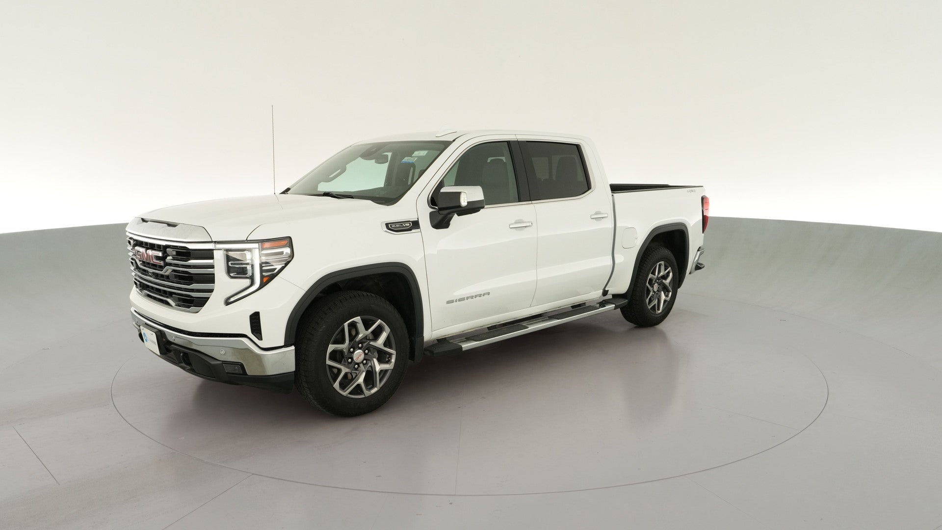 2024 GMC Sierra 1500 Crew Cab vehicle photo