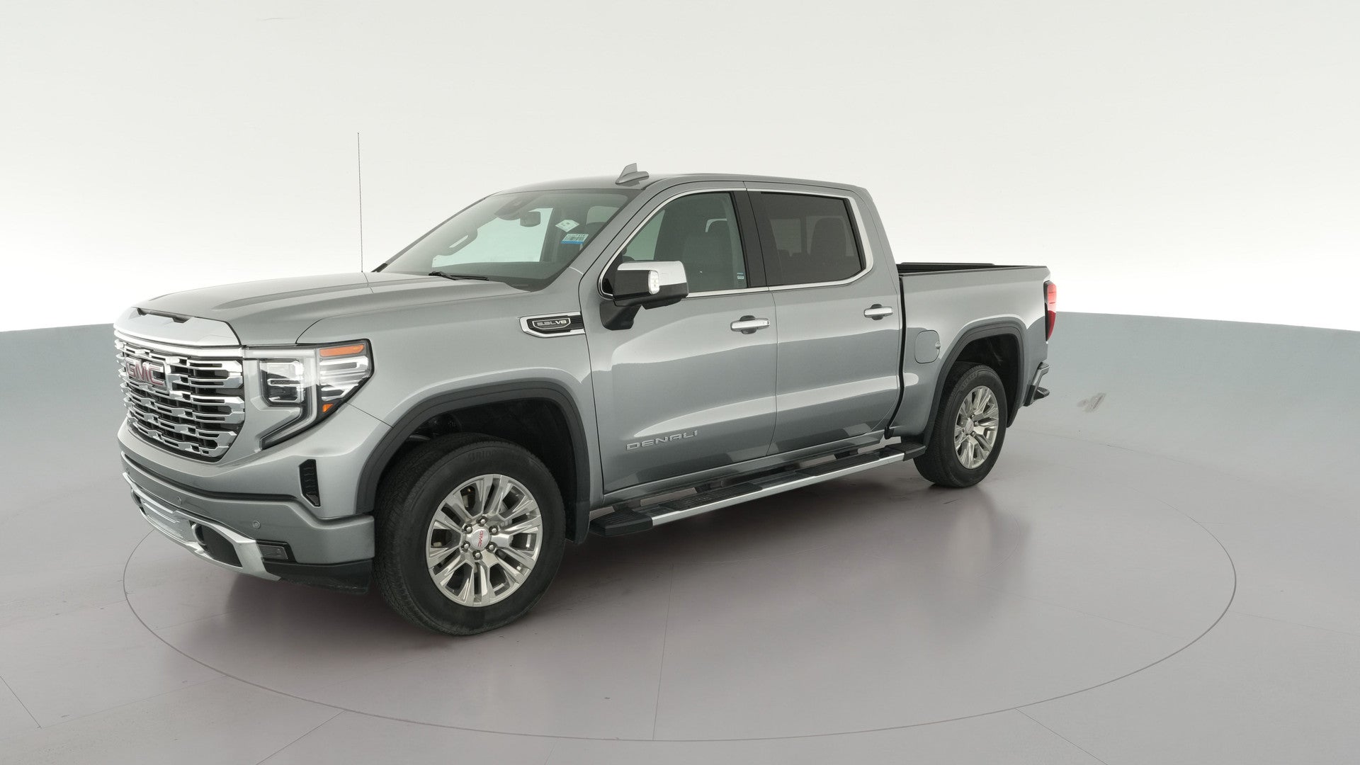 2024 GMC Sierra 1500 Crew Cab vehicle photo