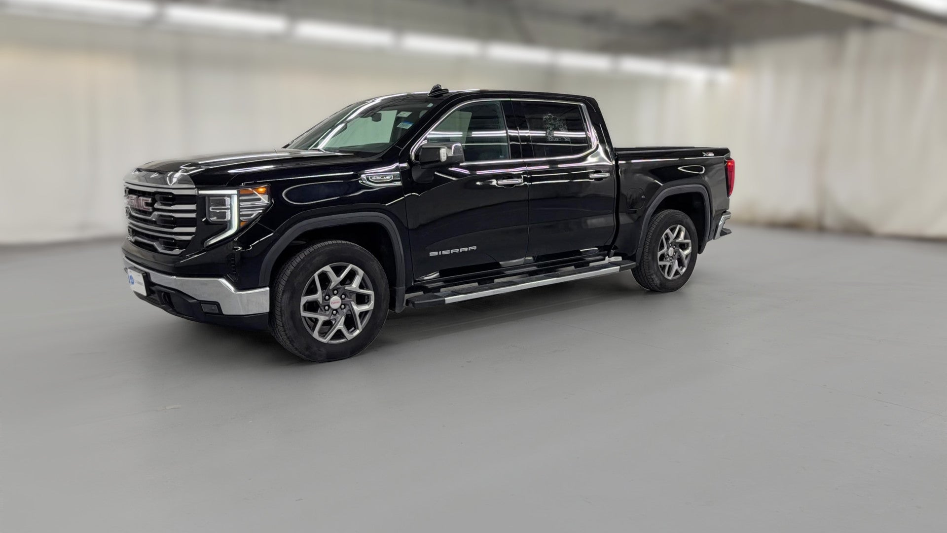 2023 GMC Sierra 1500 Crew Cab vehicle photo