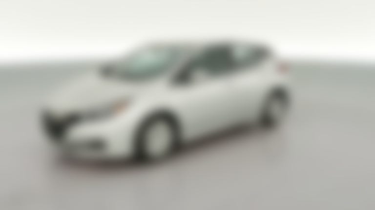 2024 Nissan LEAF vehicle photo