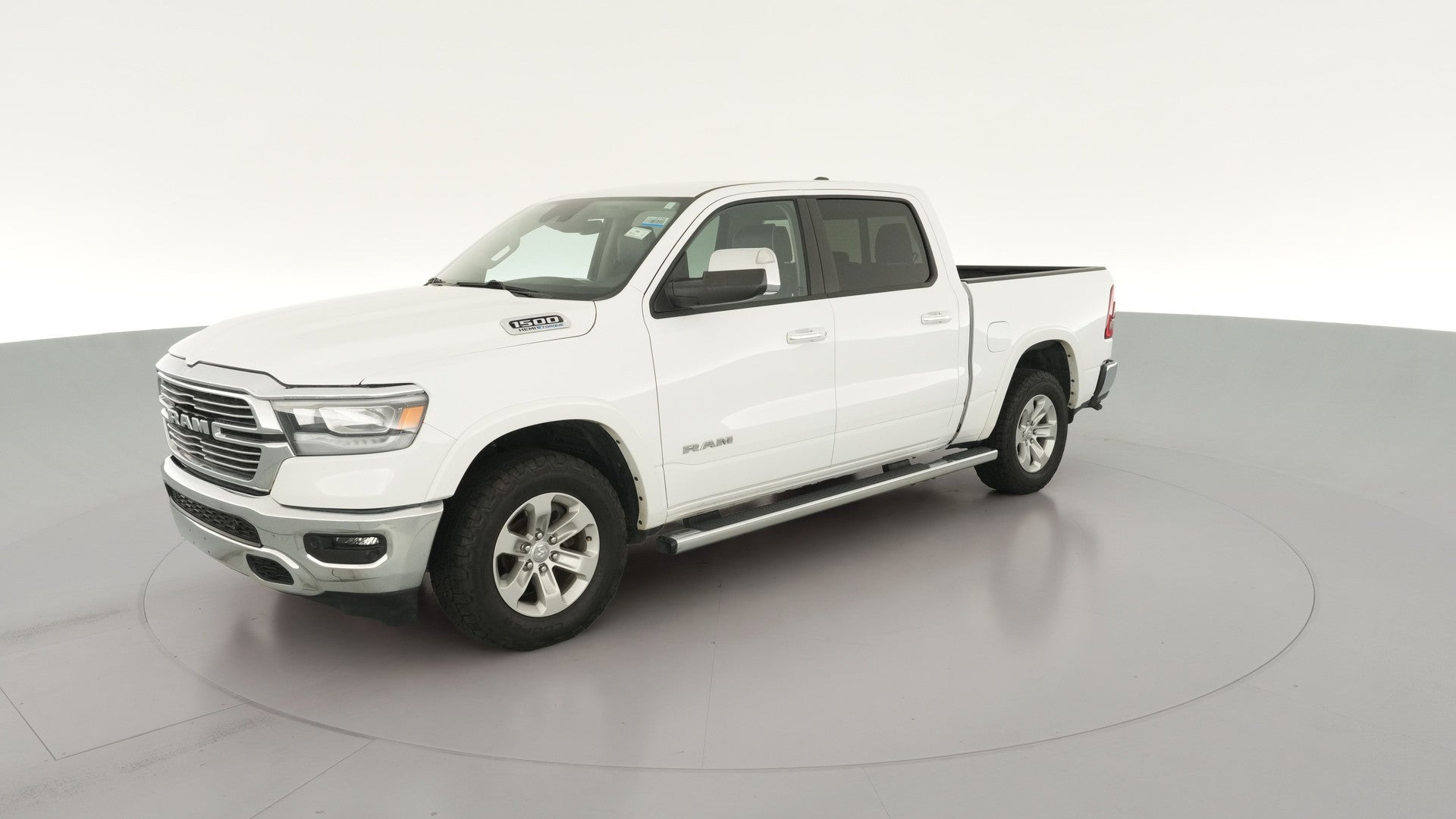 2022 Ram 1500 Crew Cab vehicle photo