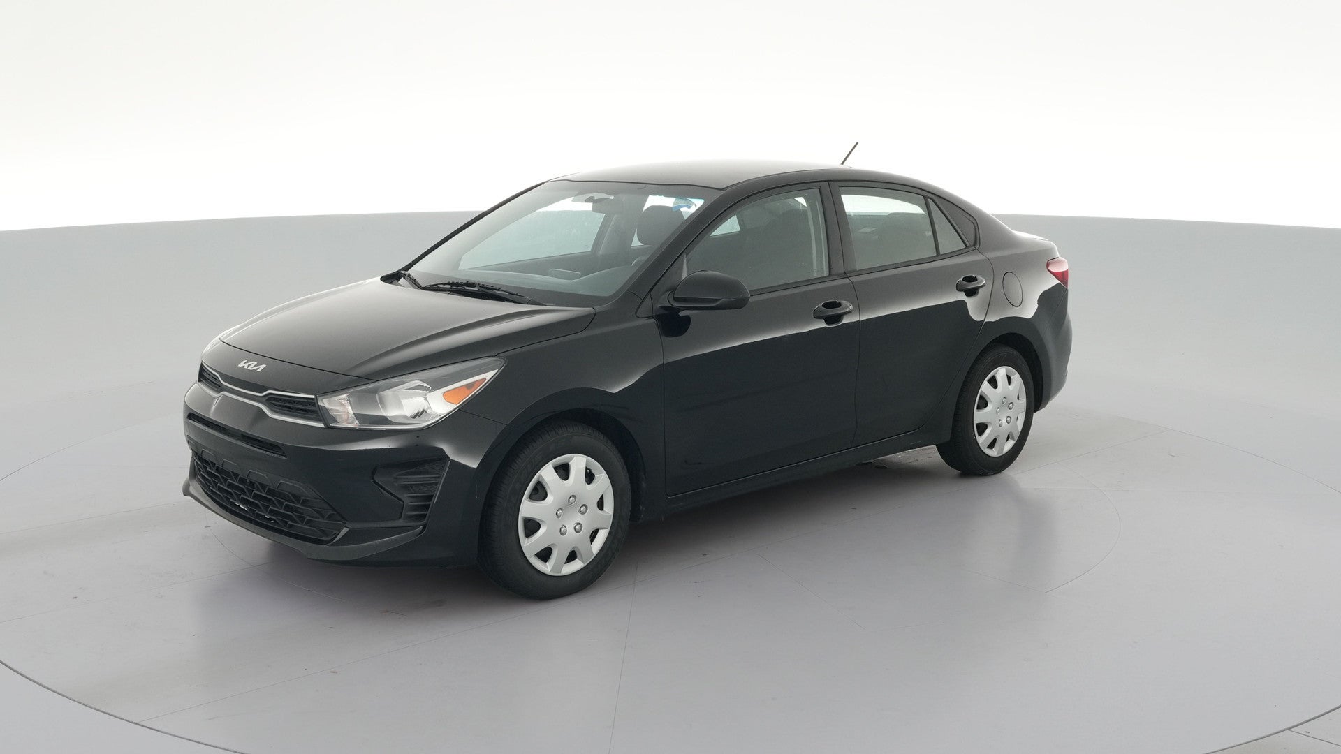 2022 Kia Rio vehicle photo