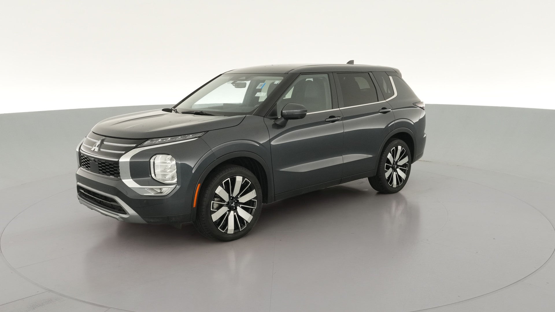 2025 Mitsubishi Outlander vehicle photo