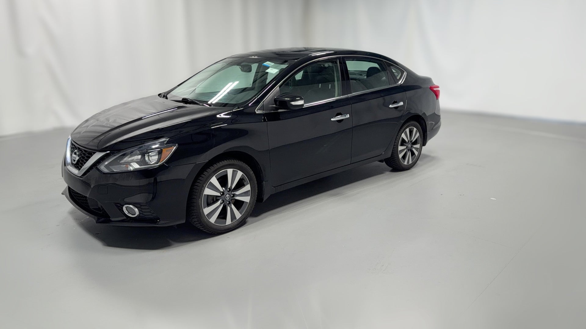 2019 Nissan Sentra vehicle photo