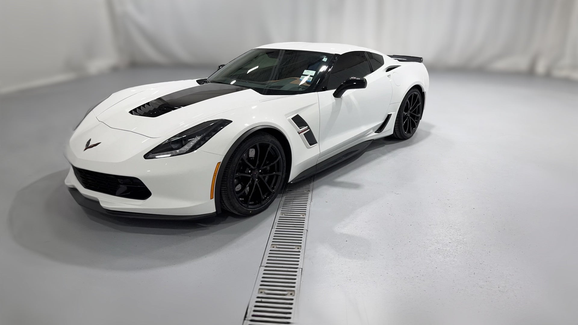 2019 Chevrolet Corvette vehicle photo