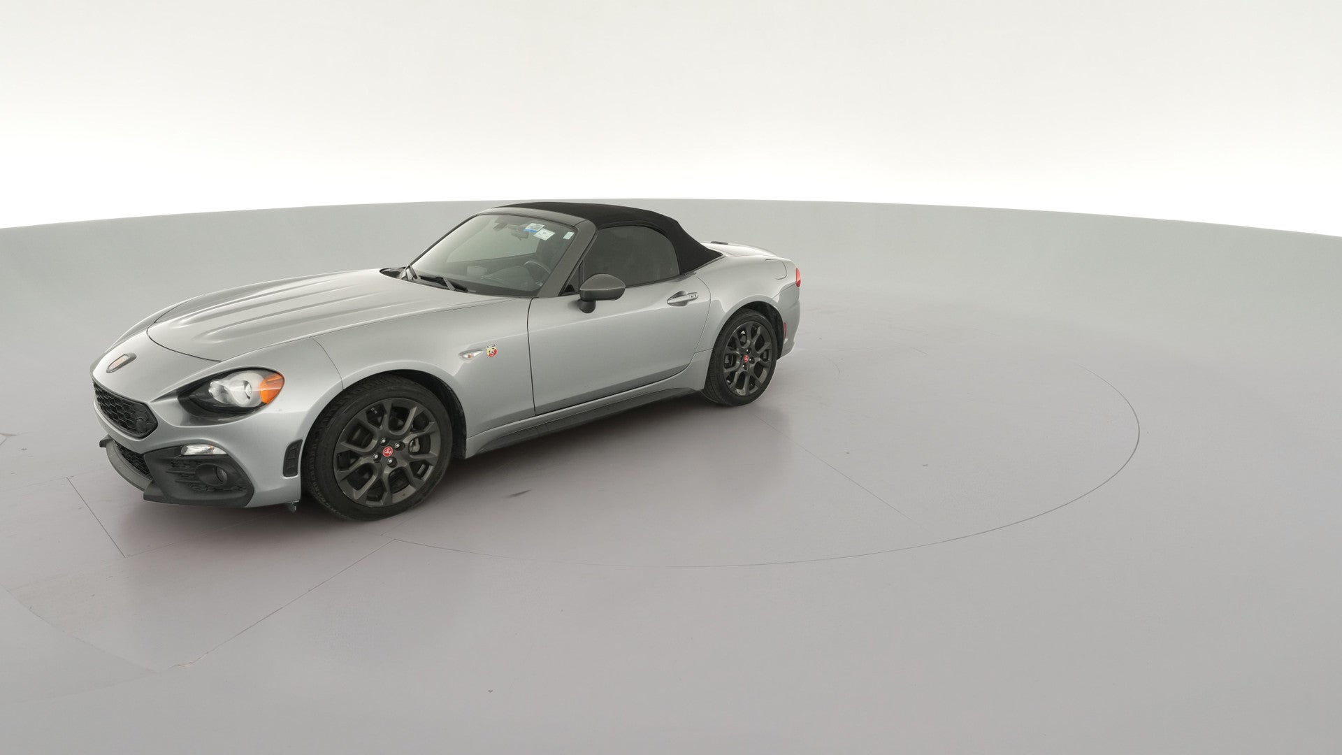 2017 FIAT 124 Spider vehicle photo
