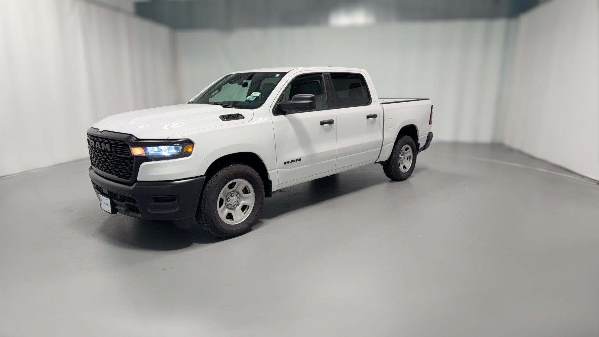 2026 Ram 1500 Crew Cab vehicle photo