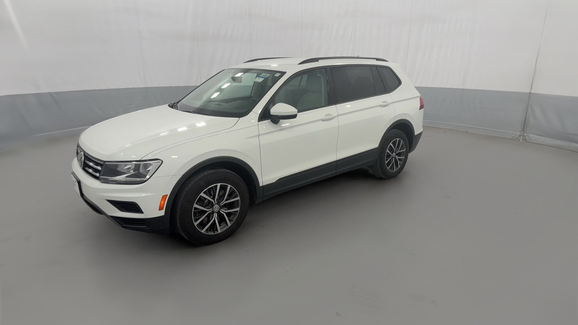2021 Volkswagen Tiguan vehicle photo