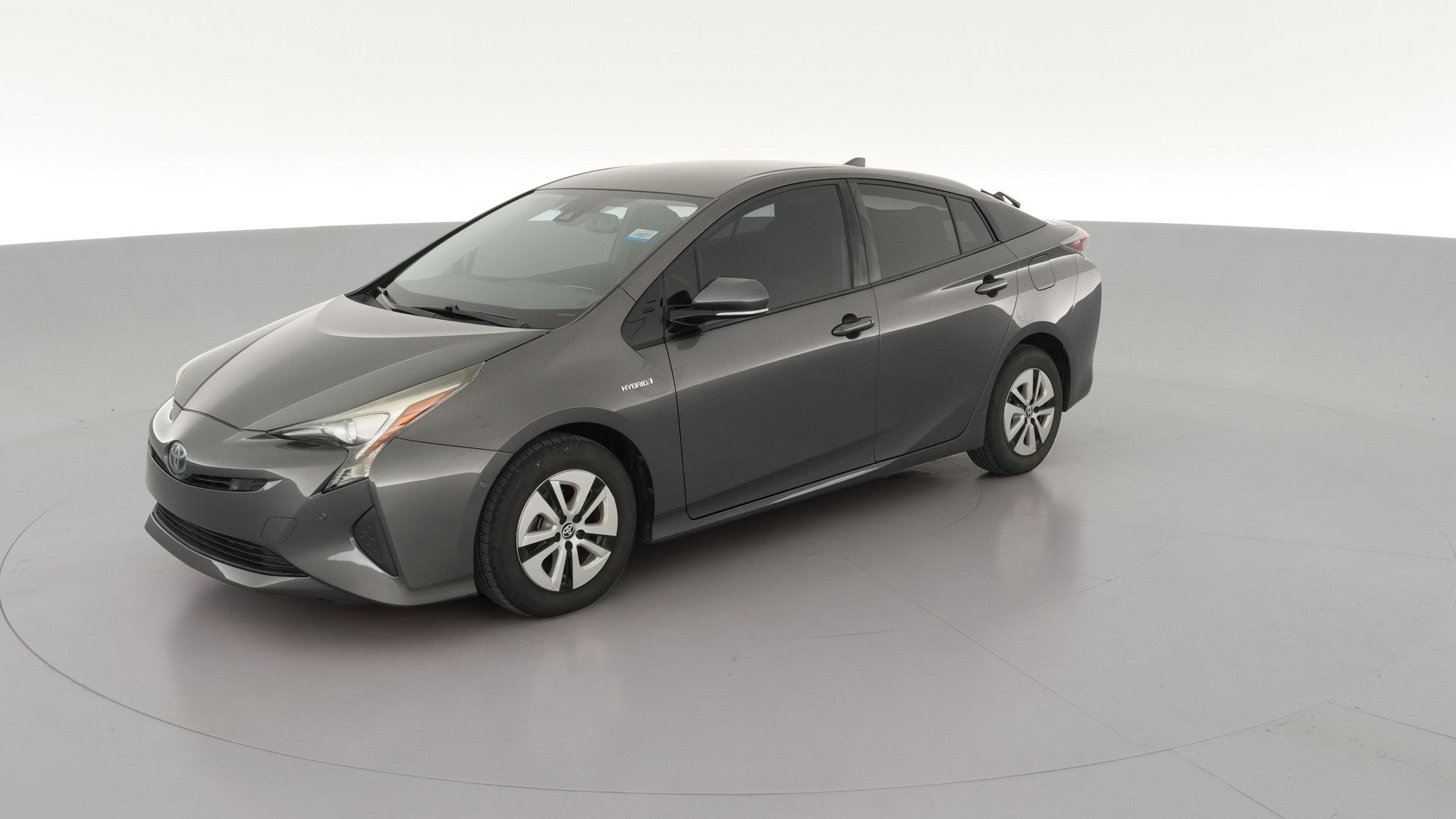 2018 Toyota Prius vehicle photo