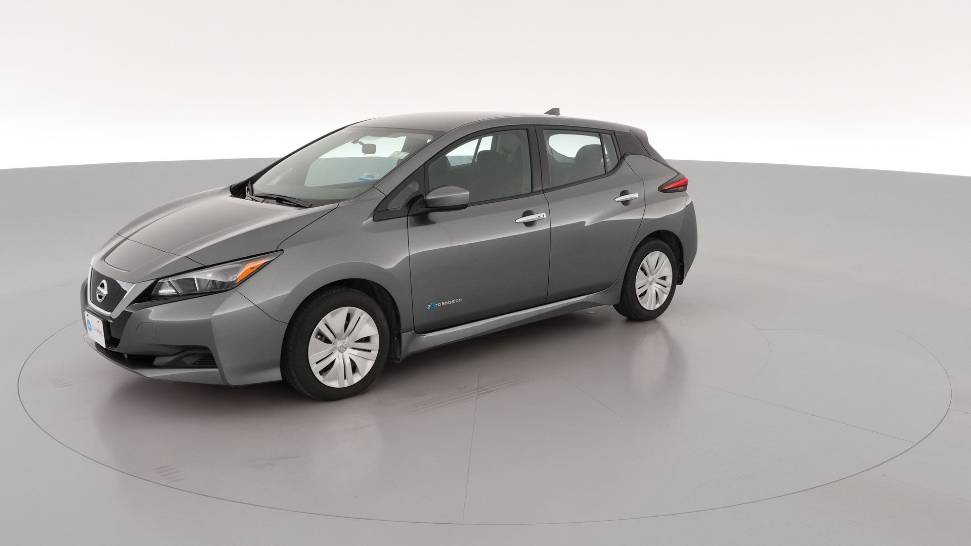 2019 Nissan LEAF vehicle photo