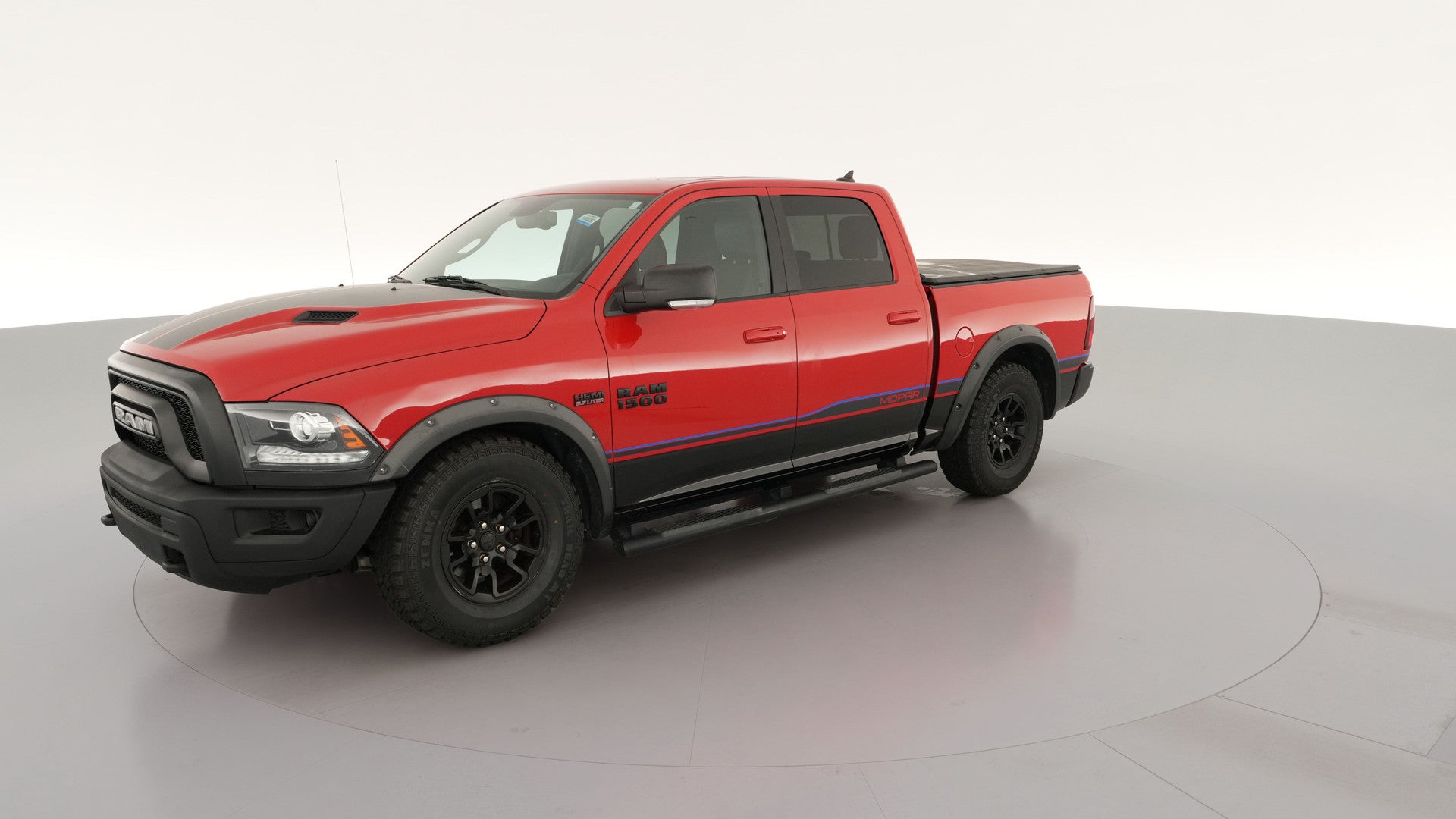 2016 Ram 1500 Crew Cab vehicle photo