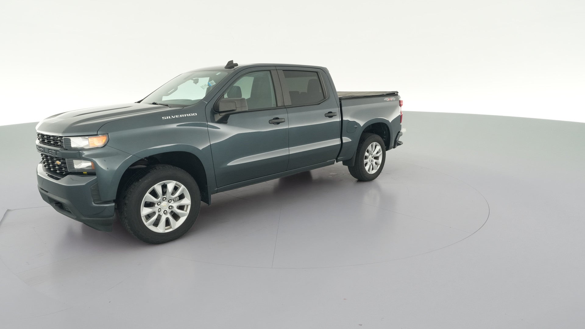 2020 Chevrolet Silverado 1500 Crew Cab vehicle photo