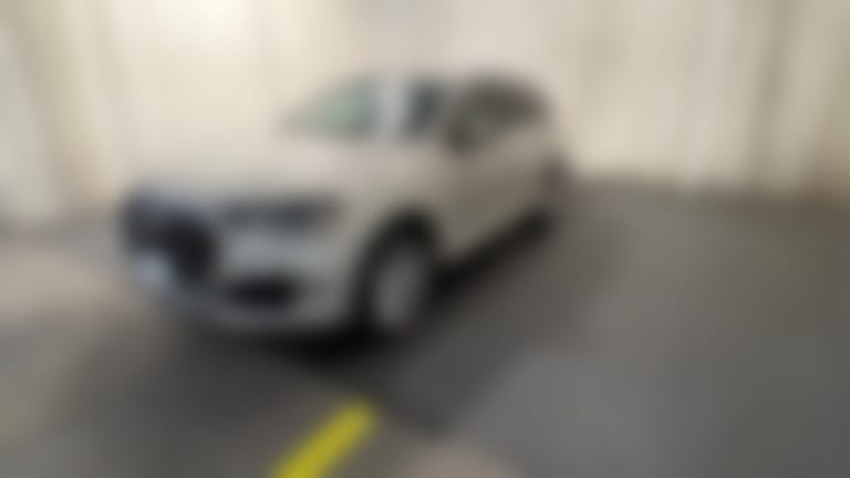 2024 Audi Q7 vehicle photo