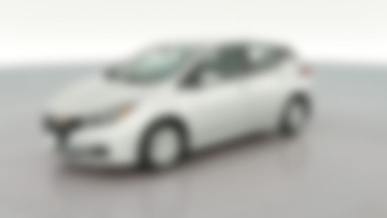 2025 Nissan LEAF vehicle photo