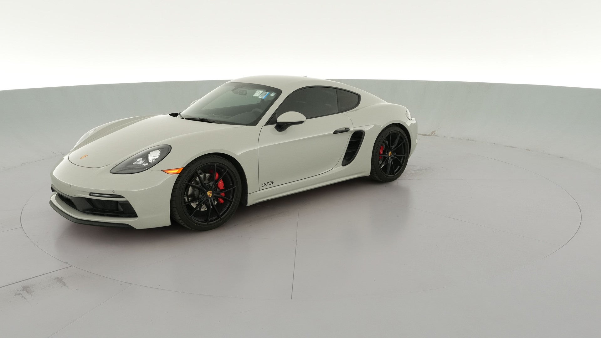 2018 Porsche 718 Cayman vehicle photo