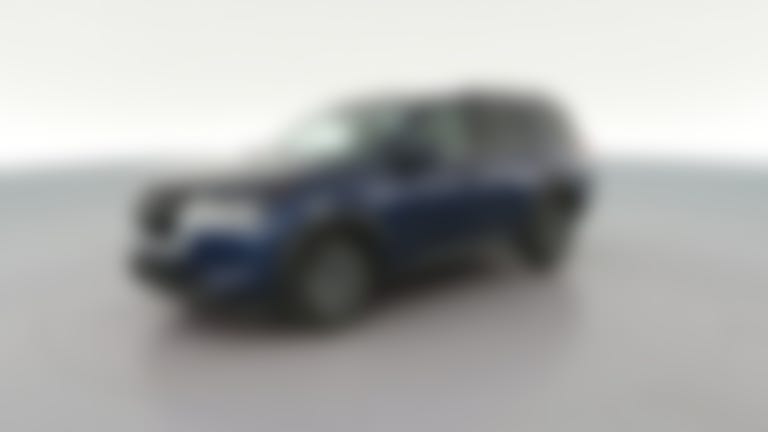 2025 Nissan Pathfinder vehicle photo