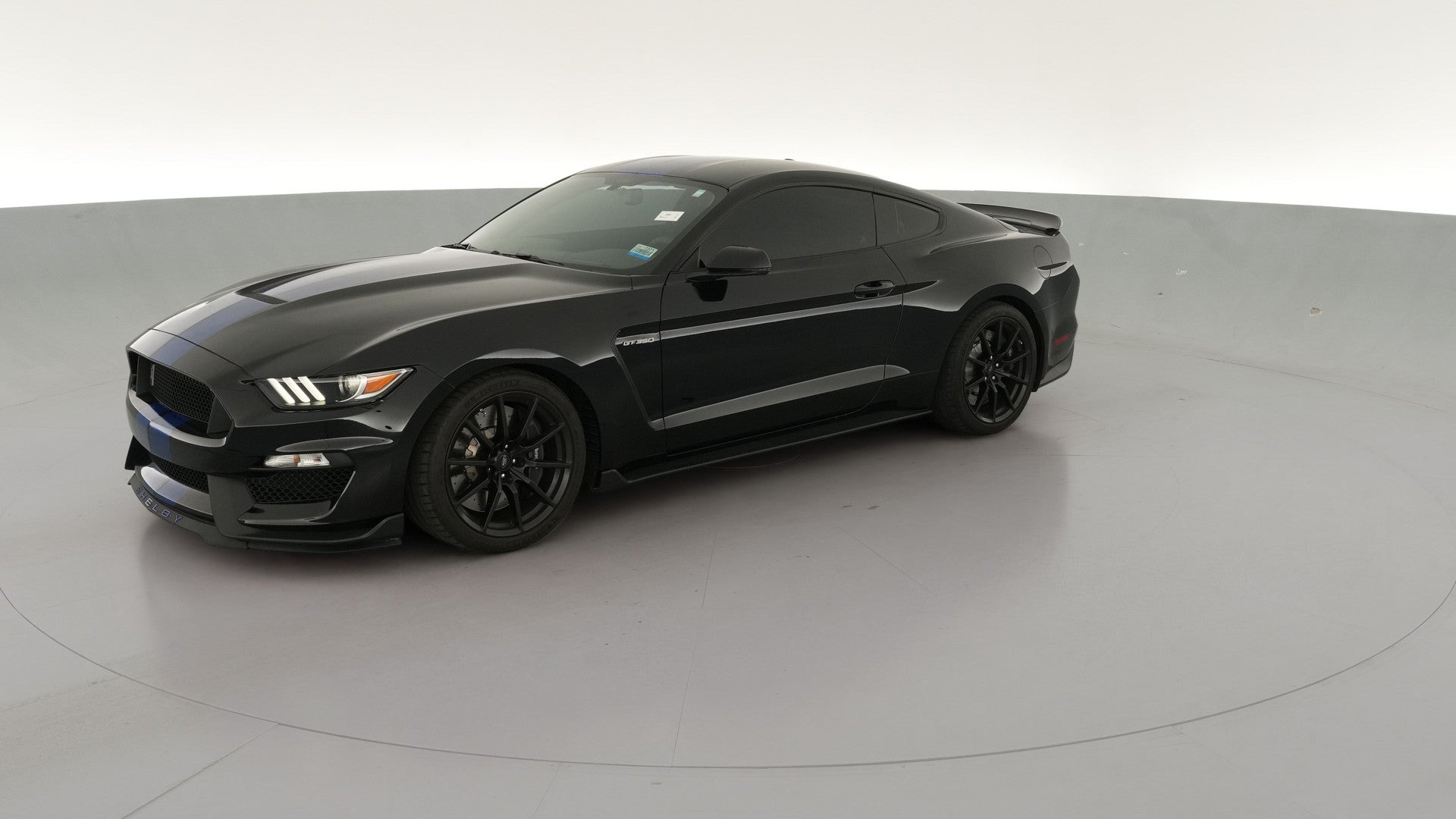 2017 Ford Mustang vehicle photo