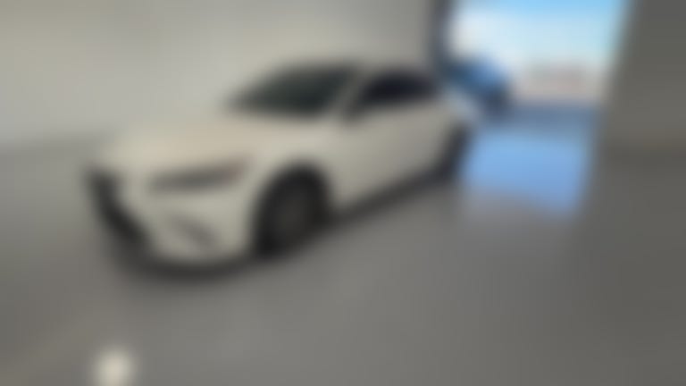 2019 Lexus ES vehicle photo
