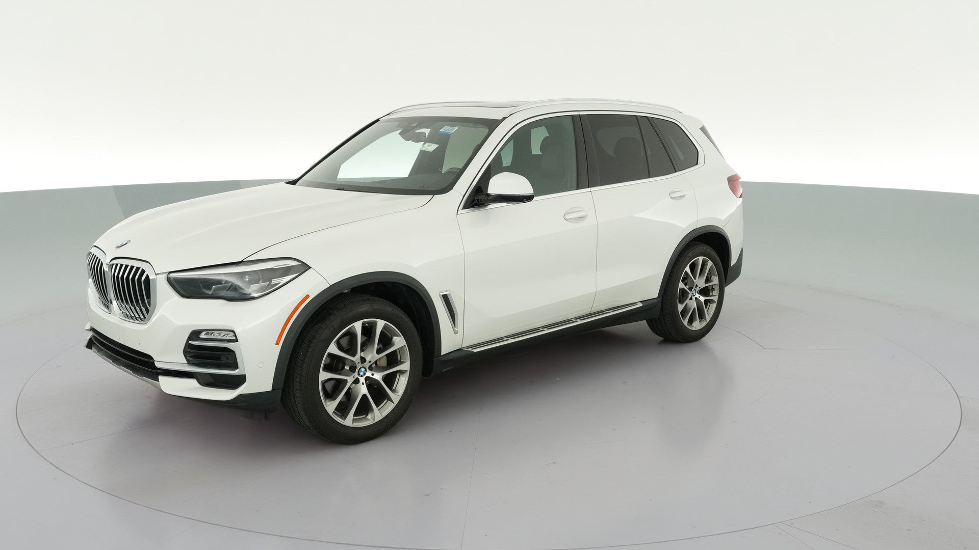 2021 BMW X5 vehicle photo