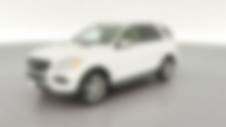 2015 Mercedes-Benz M-Class vehicle photo