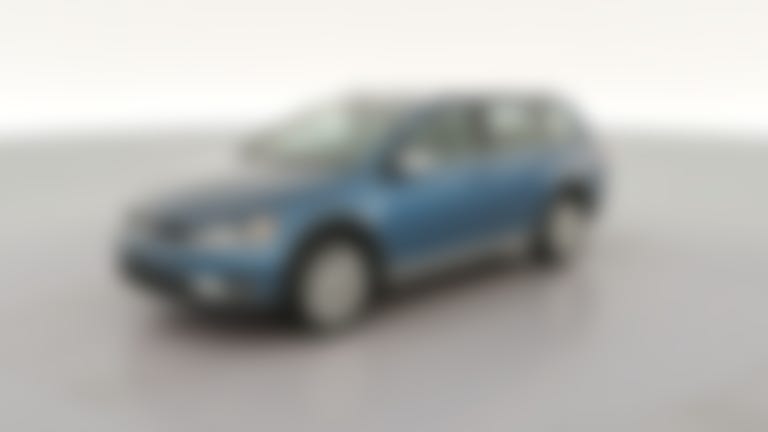 2017 Volkswagen Golf Alltrack vehicle photo