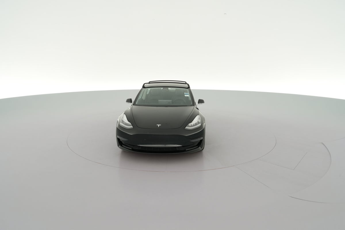 2020 Tesla Model 3 Standard Range Plus in Solid Black — 360° view 1