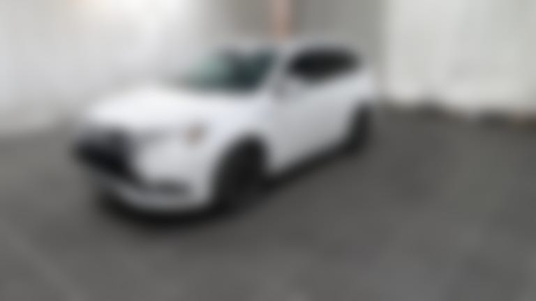 2018 Mitsubishi Outlander PHEV vehicle photo