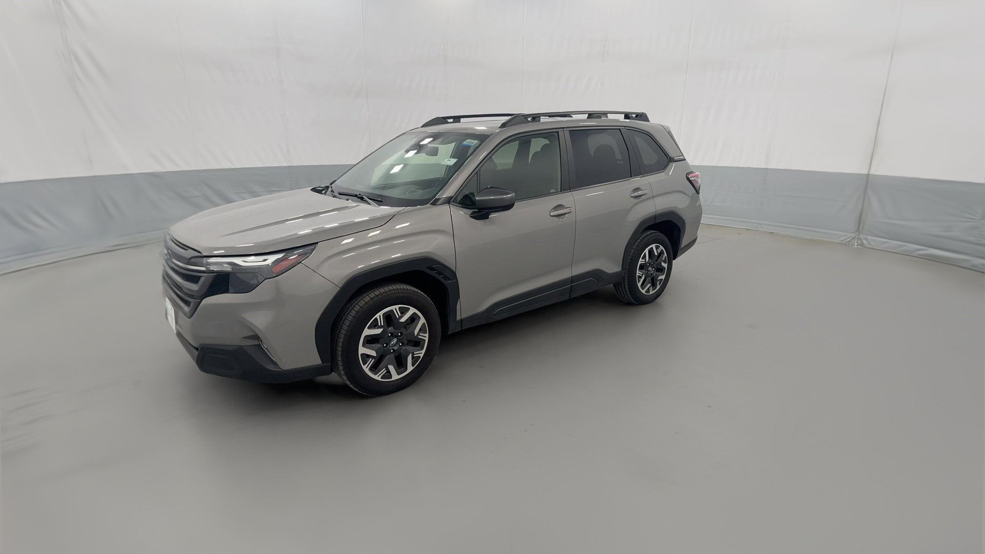 2025 Subaru Forester vehicle photo