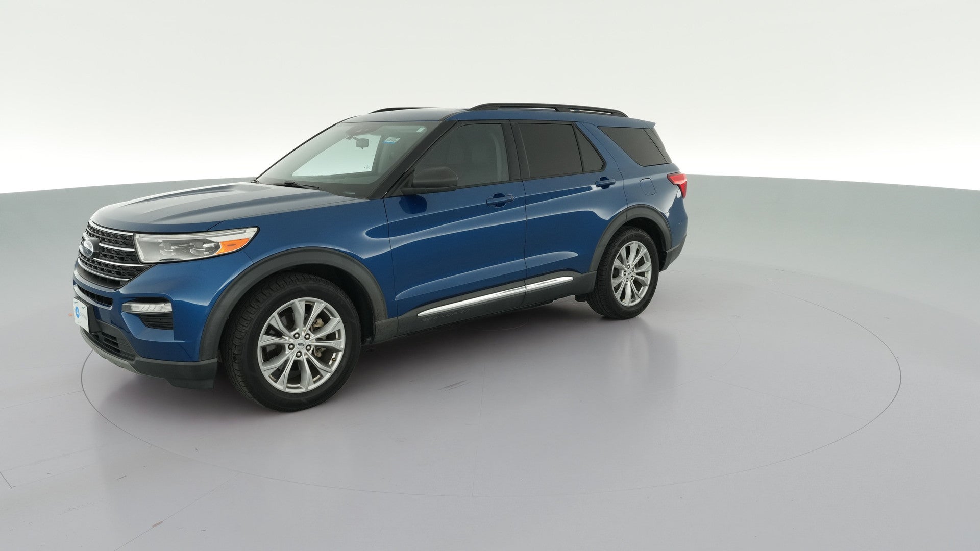 2020 Ford Explorer vehicle photo