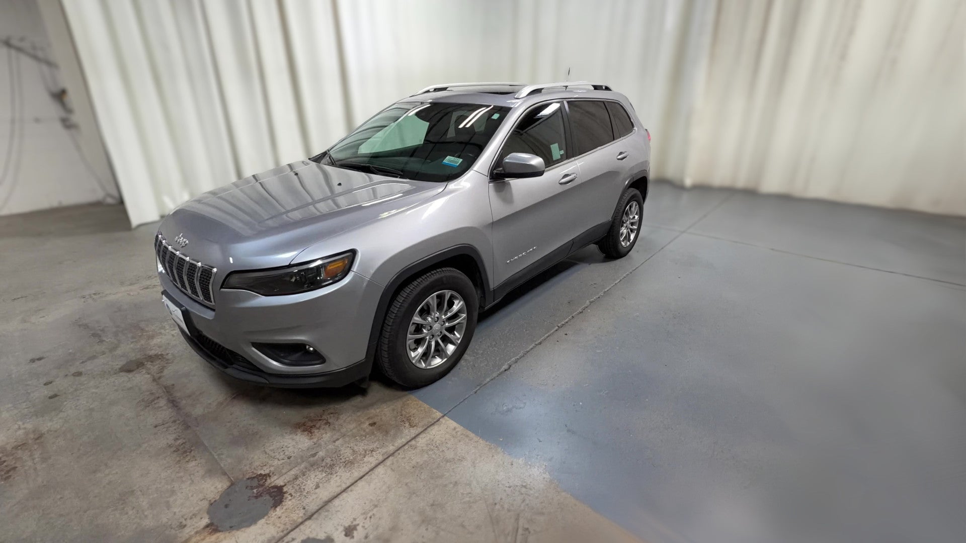 2021 Jeep Cherokee vehicle photo