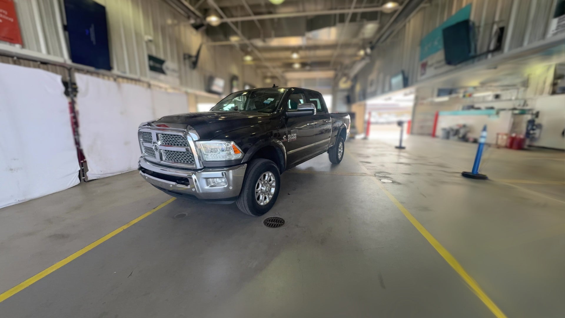 2018 Ram 2500 Crew Cab vehicle photo