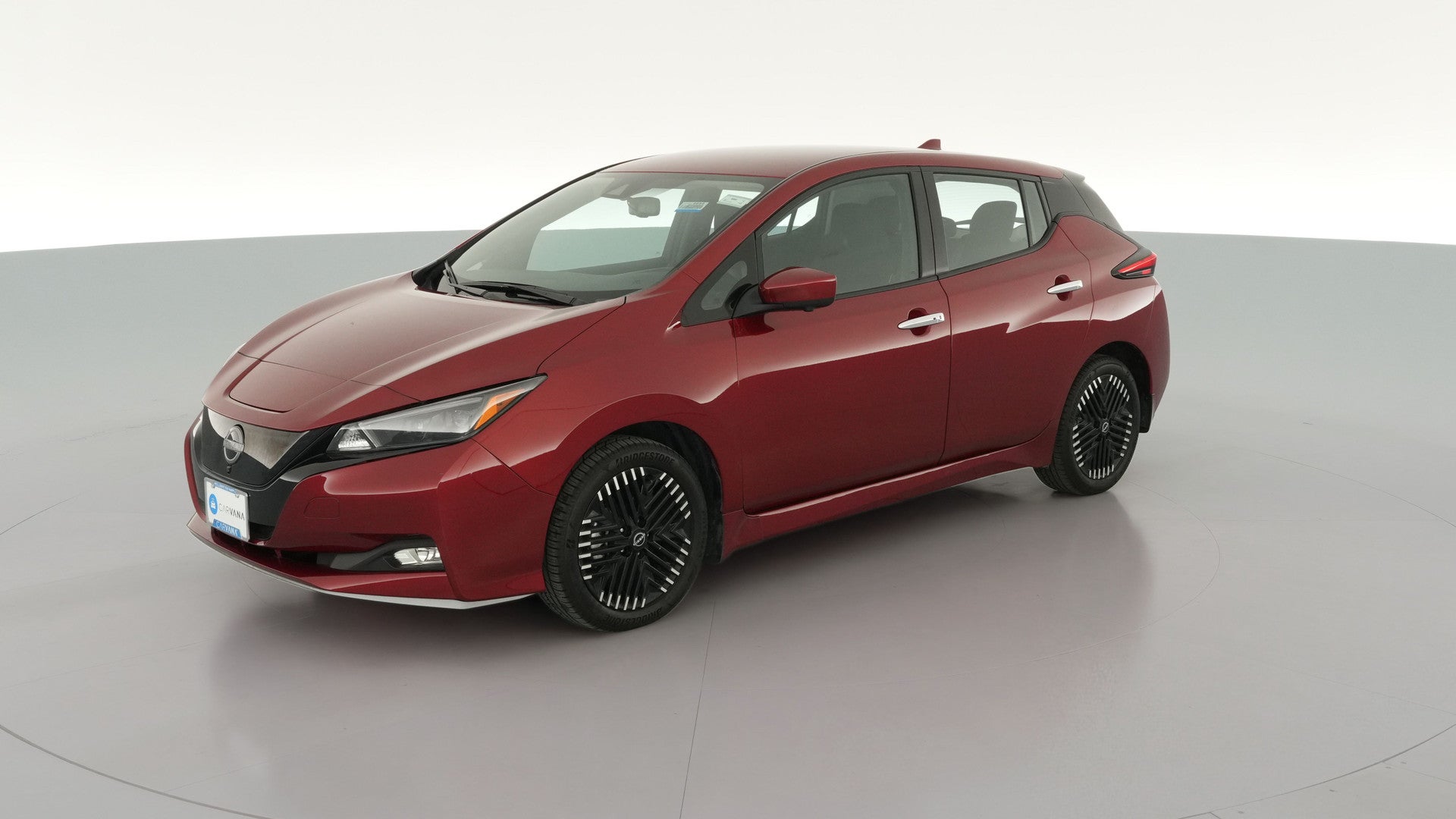 2025 Nissan LEAF vehicle photo