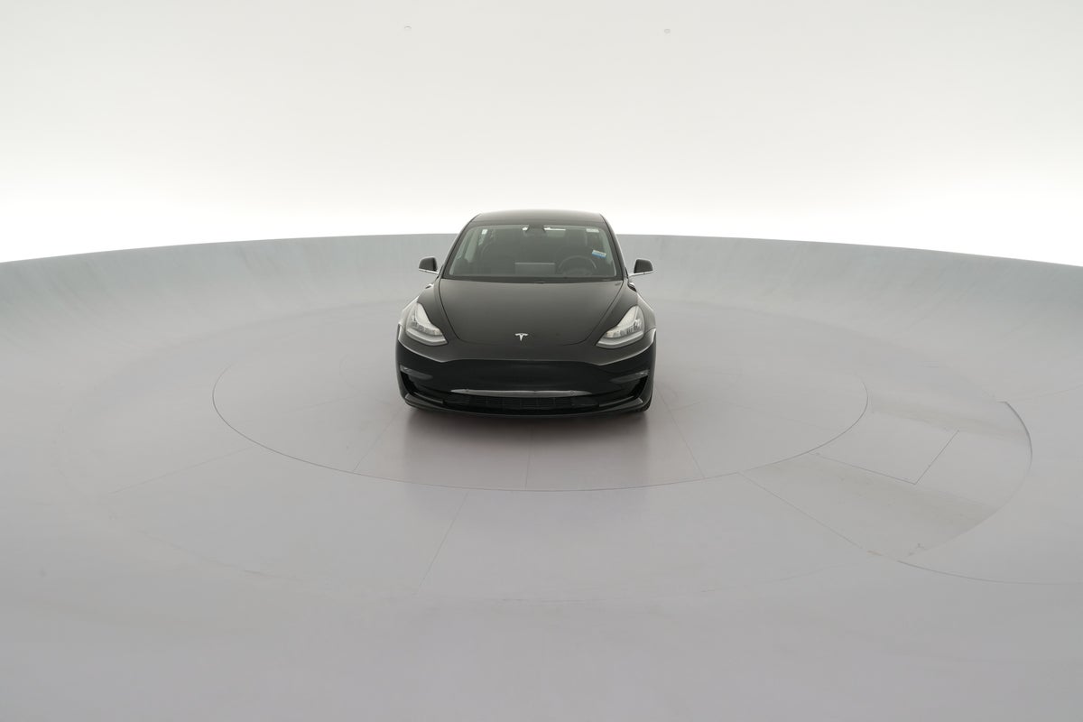2019 Tesla Model 3 Standard Range Plus in Solid Black — 360° view 1